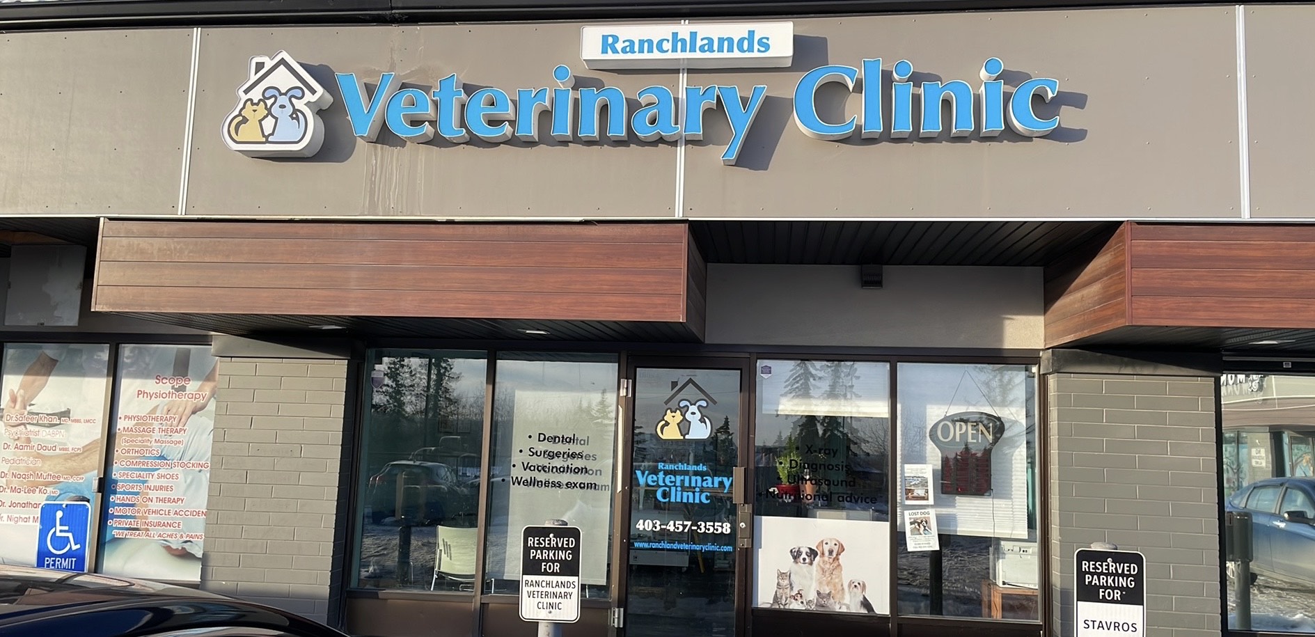 Veterinarian in Calgary, AB | Local Animal Hospital | Calgary Vet